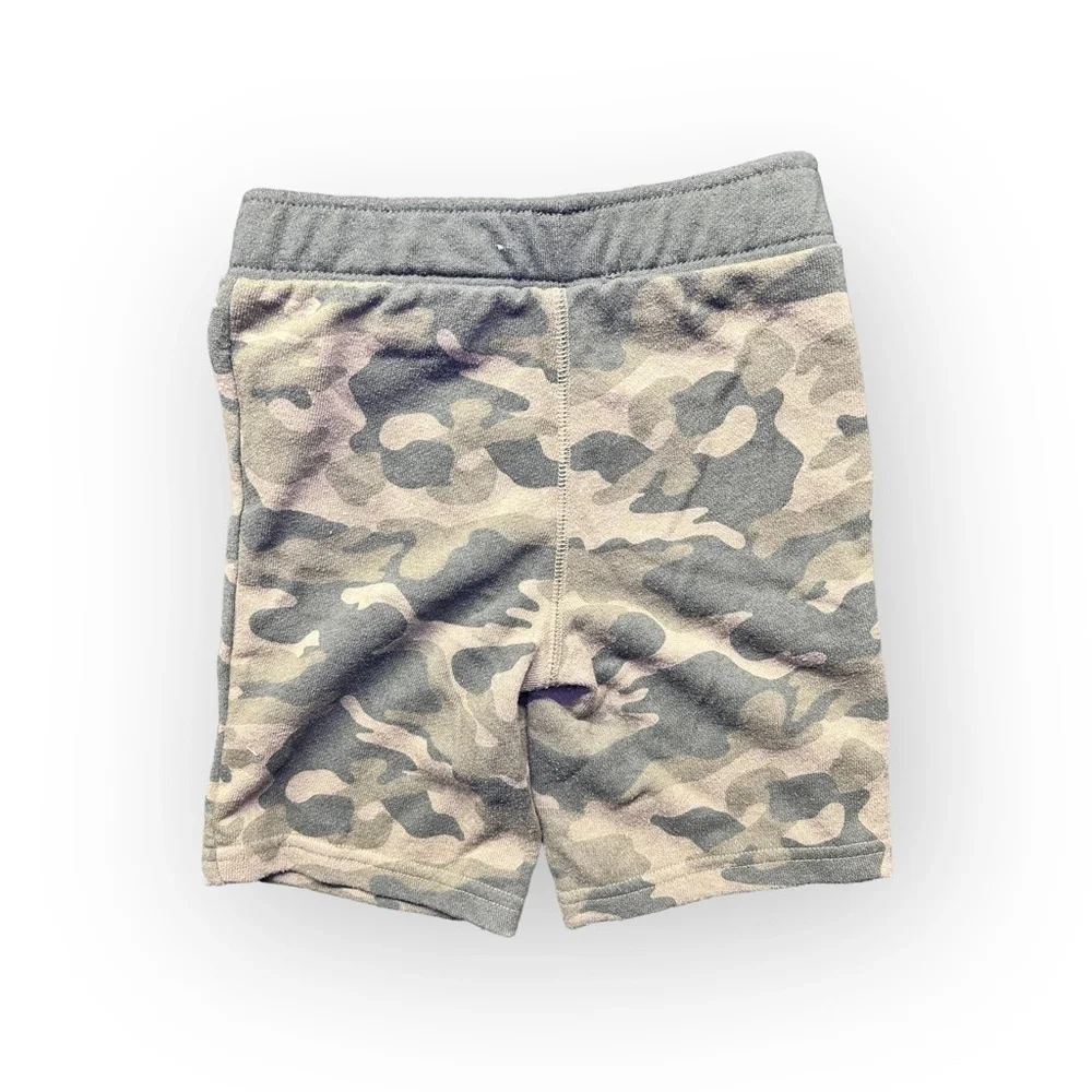 Old‎ Navy Camo Shorts | Boys 4t
